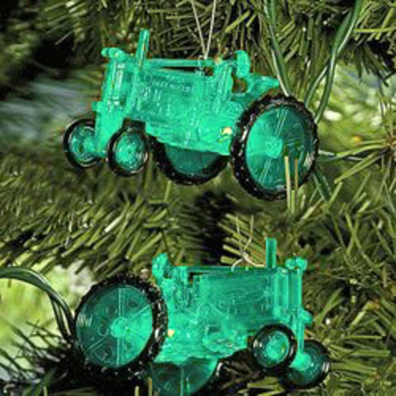 KSA 10-Count Country Heritage Green Farm Tractor Christmas Lights - Green Wire